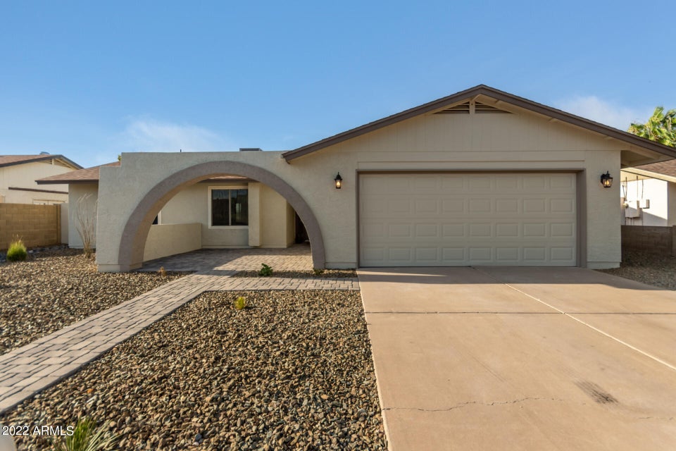 A clean, move-out ready Arizona home prepared for listing